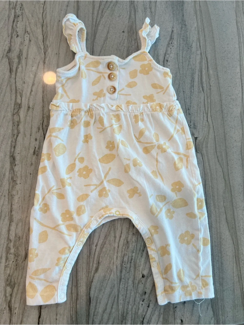 Jessica Simpson White and Yellow Floral Baby One-Piece Bodysuit